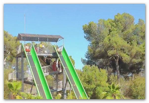 Viel Wasserspaß im Aqualand Arenal