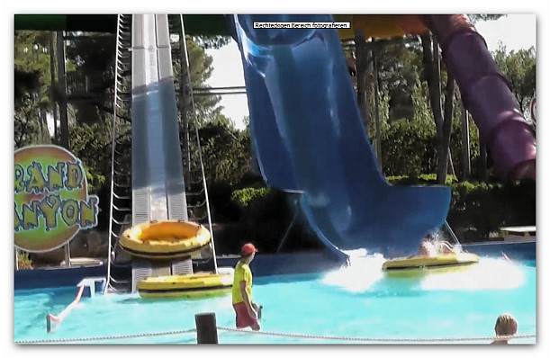 Viel Wasserspaß im Aqualand Arenal