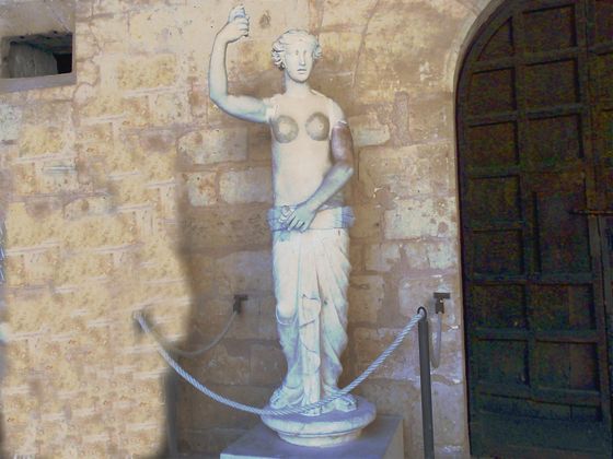 Castell de Bellver, hoch über den Dächern Palmas
