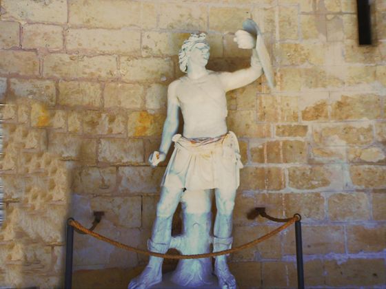 Castell de Bellver, hoch über den Dächern Palmas