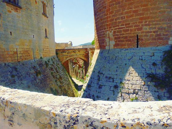 Castell de Bellver, hoch über den Dächern Palmas