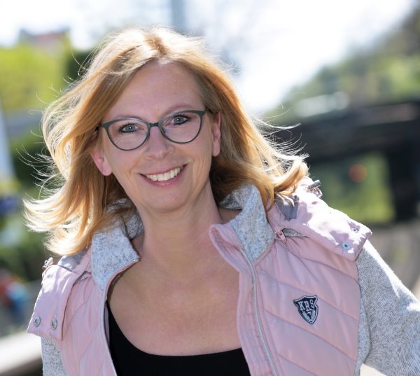 Jülich – Kri­mi­le­sung mit Ingrid Davis