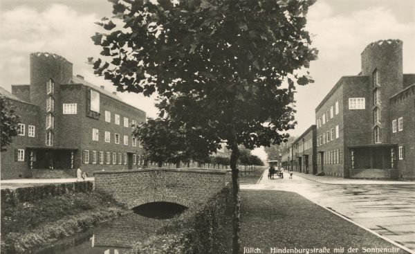 Jüli­cher Geschichtsverein-„Zu Gast im im Heckfeld”
