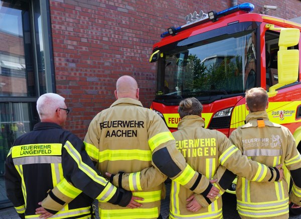Kollegen im Dienst