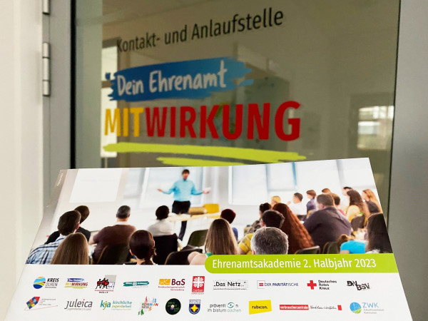 Düren – Neu­es Pro­gramm der Ehrenamtsakademie