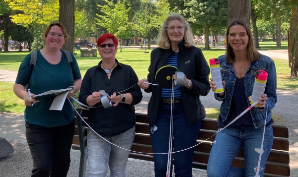 Krea­ti­ve Kunst(hand)werke auf dem Schlossplatz