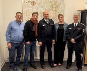 Erster Feuerwehrbeamte der Stadt Jülich absolviert Aufstiegslehrgang 2